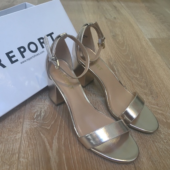 gold heels - Picture 3 of 6